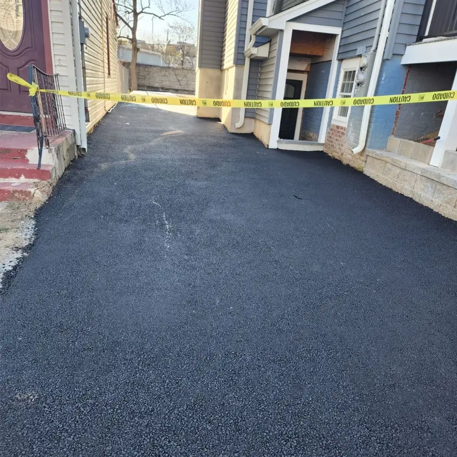 nj-asphalt-direct-paving-nj-asphalt-paving-between-homes