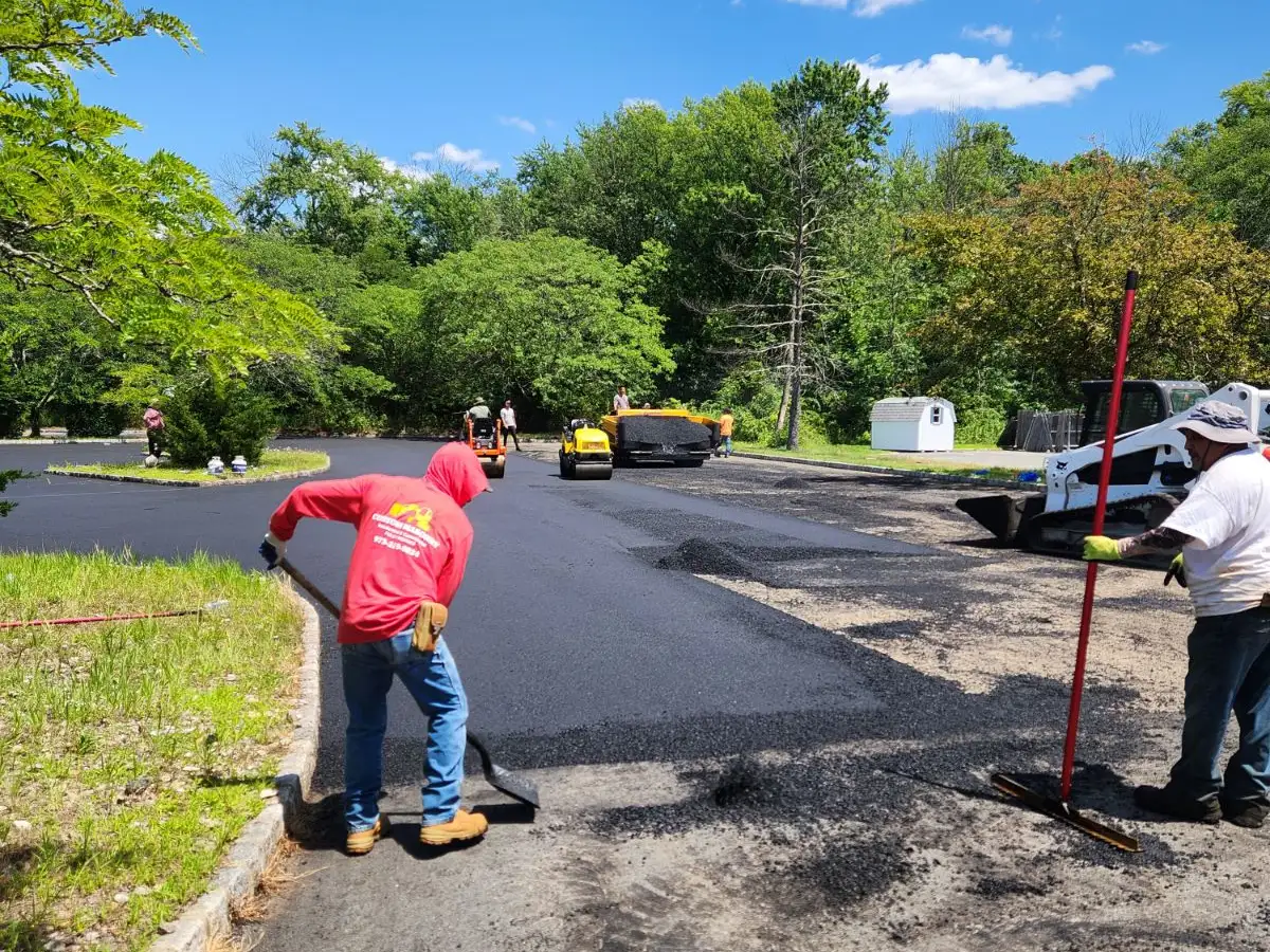 post-asphalt-direct-paving-nj-0625263